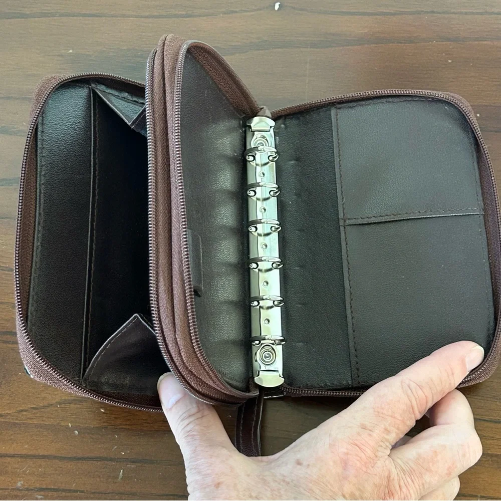 4/$15 One small 6-hole binder